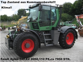 Utilaj agricol tractor Fendt Xylon 520  - Traktor