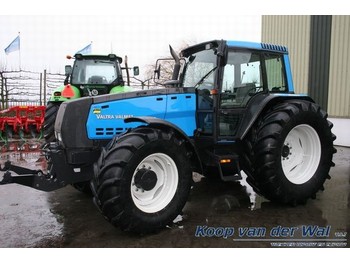 Valtra 8750 Hitech - Traktor