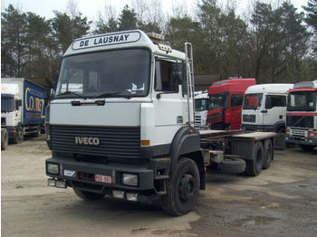 Iveco 240 E 32 6x2 - Lastbil chassis