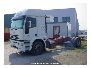 Iveco 260E 27 4X2 long chassis - Lastbil chassis