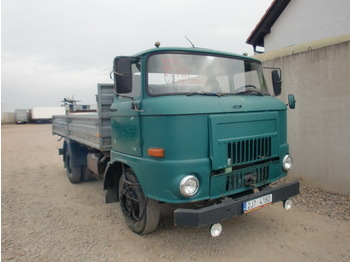  IFA L60 1218 - Lastbil med lad