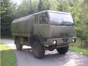 Steyr 12M18 Militär 4x4  - Lastbil med presenning