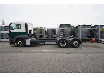 Lastbil chassis MAN TGS 26.320 6X2 CHASSIS 573.000KM: billede 1