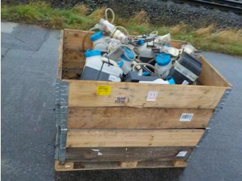 Unused Box of Water Spreaders to suit Bomag - Udstyr