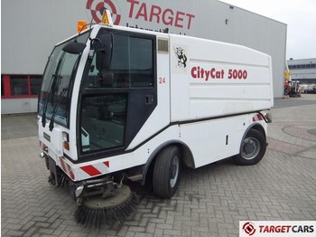 Bucher Citycat CC5000 Road Sweeper - Fejebil